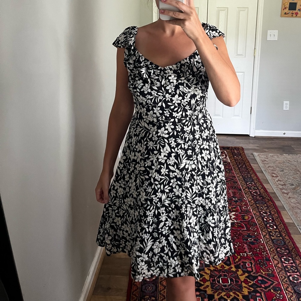 Old Navy Flower Dress